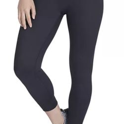 SPANXshape™ Booty Boost 7/8 Leggings