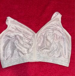 Playtex women’s bra size 44 DD D