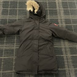 Canada Goose Woman Size M