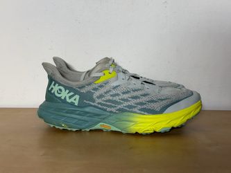 HOKA One One Speedgoat 5 Wide 5 Blue Coral Camellia Shoes 1123160-MTLL Women’s Size 11 Or Men’s Size 10
