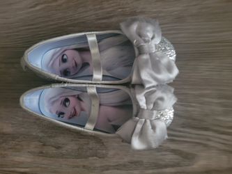 Girls Frozen Shoes Size 9