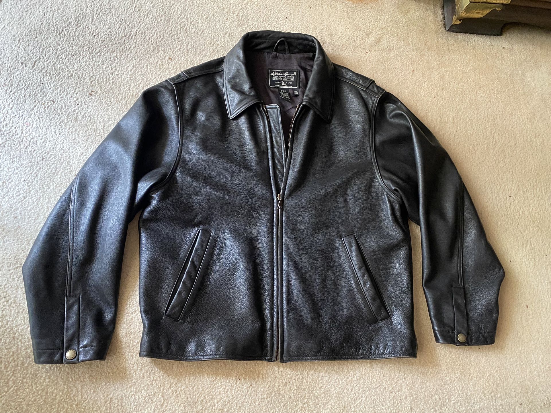 Men’s LEATHER JACKET - nice Eddie Bauer - near new