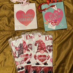 $1 Valentine's Day Bags