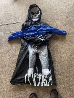 Grim Reaper Halloween Costume with Mask