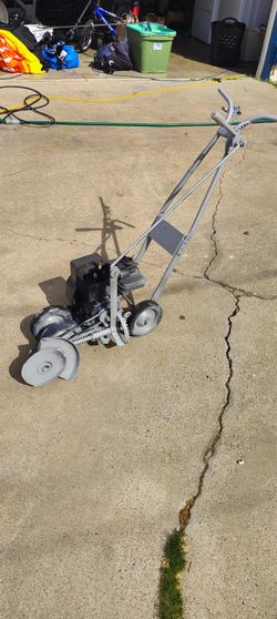 Gas-Powered Lawn Edger