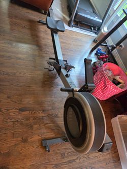 Concept 2 rower - no monitor/tracker