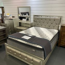 Huge Winter Clearance Sale. Beautiful Jasmine Bedroom Set Now. $899. Easy Finance Option. Same-Day Delivery.