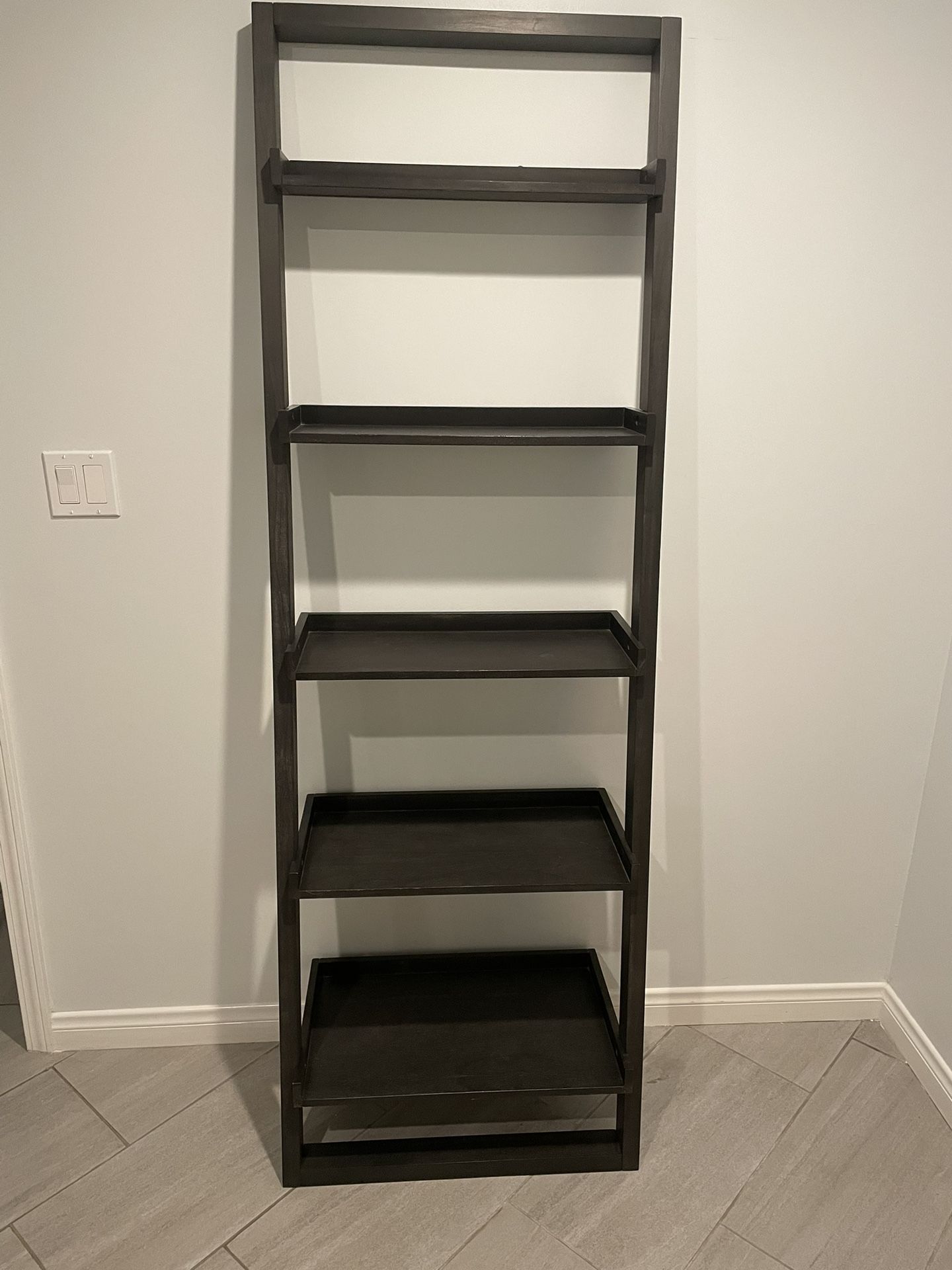 Pottery Barn Leaning Ladder Bookshelf