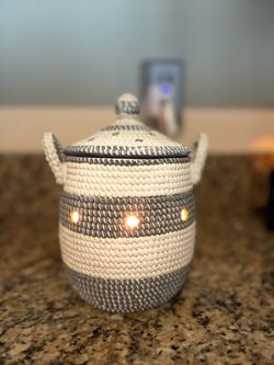 Sweetgrass basket Scentsy warmer