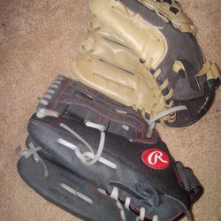 BASEBALL ⚾ SOFTBALL 🥎 LEFTY GLOVE ! only 80 Each ! BETTA HURRY 😉😁