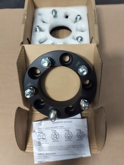 Wheel spacers 1 and 1/2 thickness