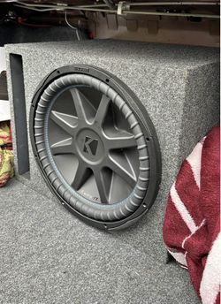12 inch kicker Cvx subwoofer