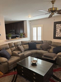 Recliner and sectional