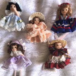 Vintage Dolls 