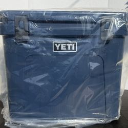Yeti Roadie 60 Navy Hard Cooler Wheeled Brand New In Box Sealed