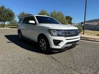 2021 Ford Expedition XLT Sport Utility 4D