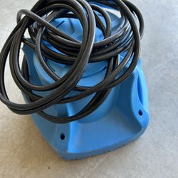 Little Giant - APCP1700 Pool Cover Pump with 25' Cord, 1700 GPH, 115V 