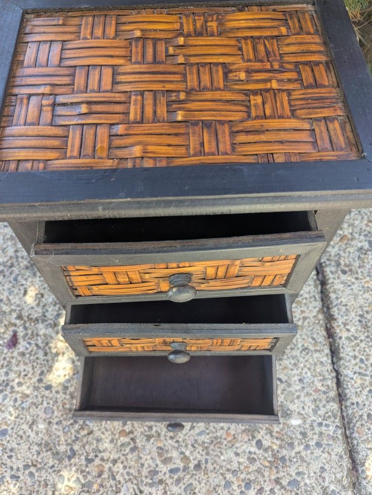 3 Drawer End Table