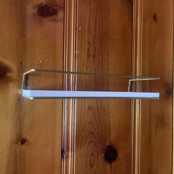 Shelf hanging 