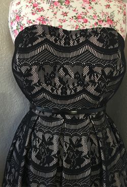 Lace dress