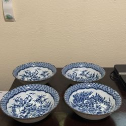 Vintage Japanese Floral Blue And White Dinner Bowls Set Of 4 - See Pics 