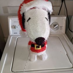 Snoopy Christmas decor