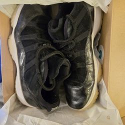 Air Jordan 11s Retro Low Barons
