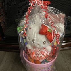 Hello Kitty Basket🧺🐇🐣