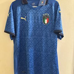 BNWT Puma Italy 2021 Home Soccer Jersey Size 2XL
