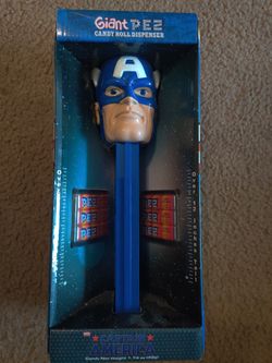 Captain America Marvel Giant Pez Dispenser 2011