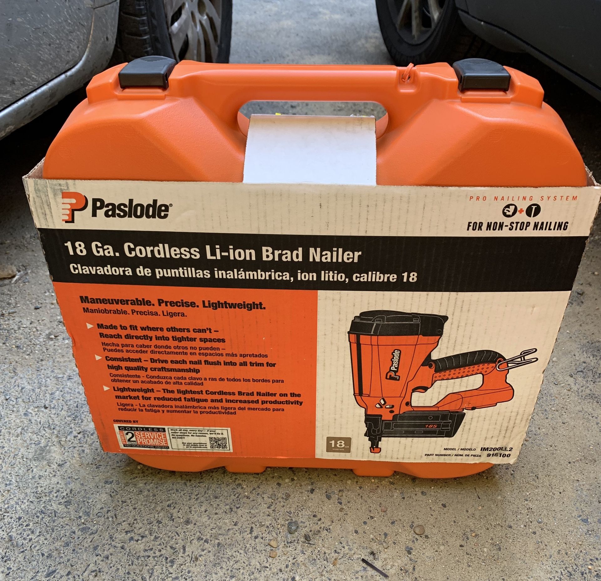 Paslode 918000 Cordless Li-ion Brad Nailer (Brand New) 18 Gauge