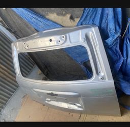 Chevy Suburban, Tahoe Tailgate Factory Oem 16to.20