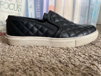 Steve Madden shoes size 7-7.5