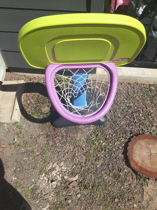 Outdoor Toddler Basketball Goal