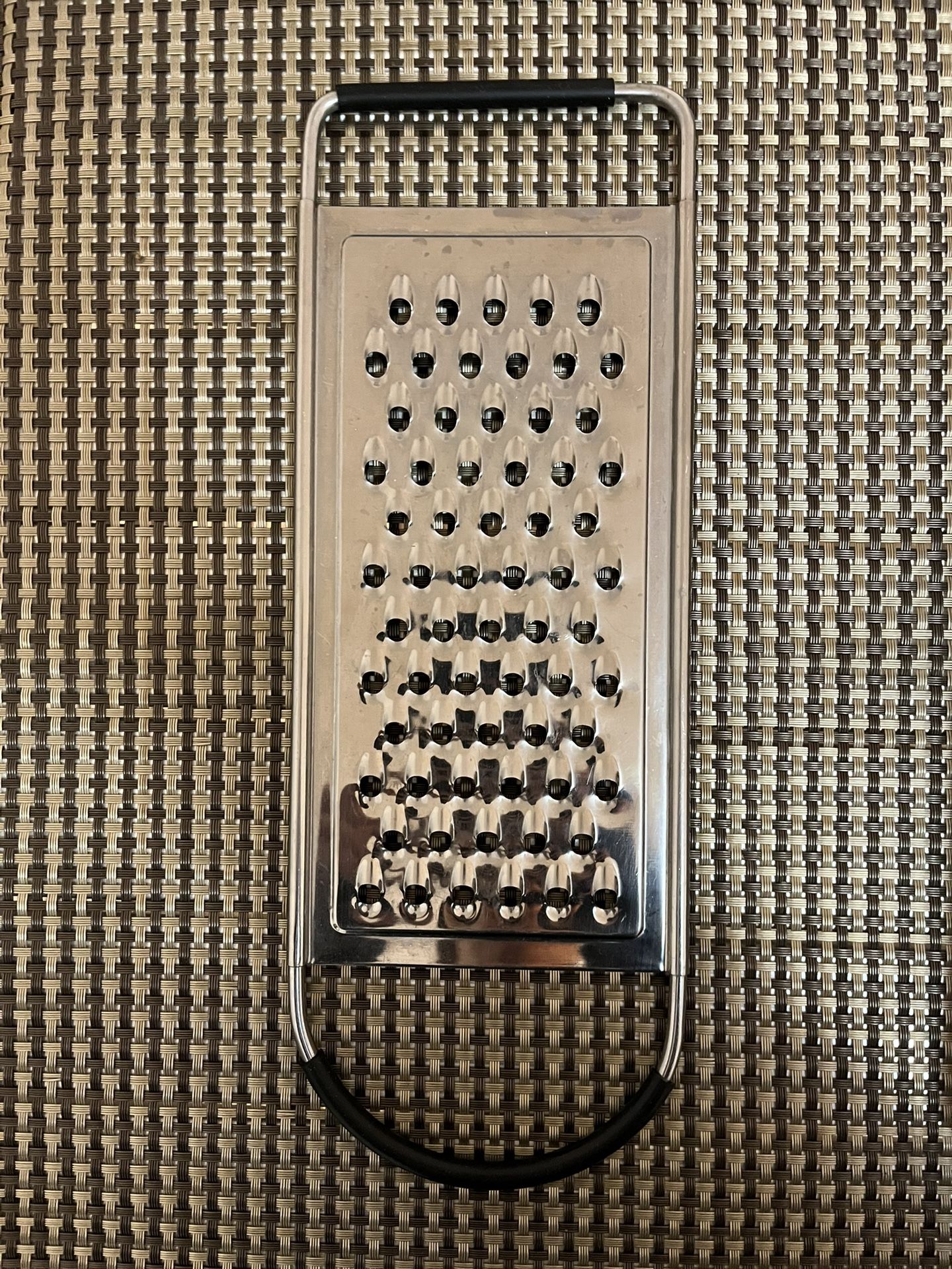 Handheld Cheese Grater 