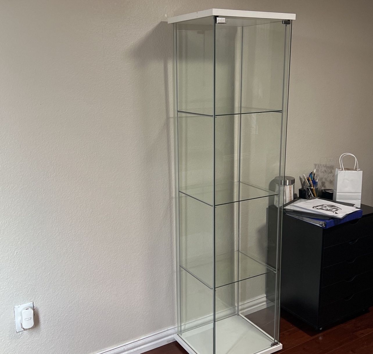 IKEA DETOLF ホワイト Amazon.com: (Ship from USA) IKEA DETOLF Glass - Door Cabinet