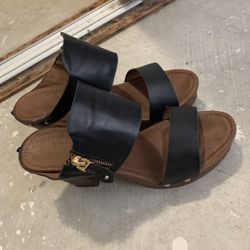 leather shoe