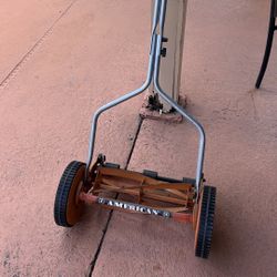 Podadora De Césped - Lawn Mower