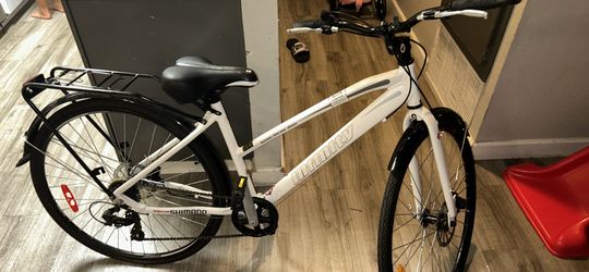700c infinity boss 3 bike