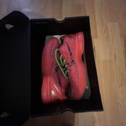 KOBE VI PROTRO (REVERSE GRINCHES)