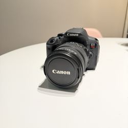 Canon Rebel T5i Bundle