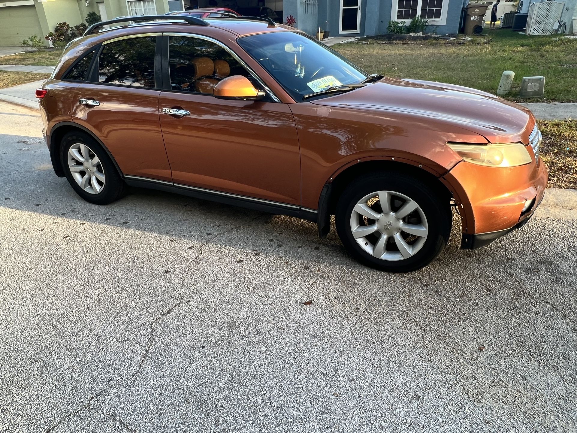2005 Infiniti Fx35