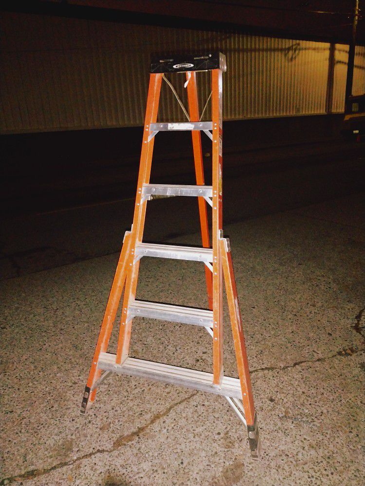 6ft Tripod Ladder 