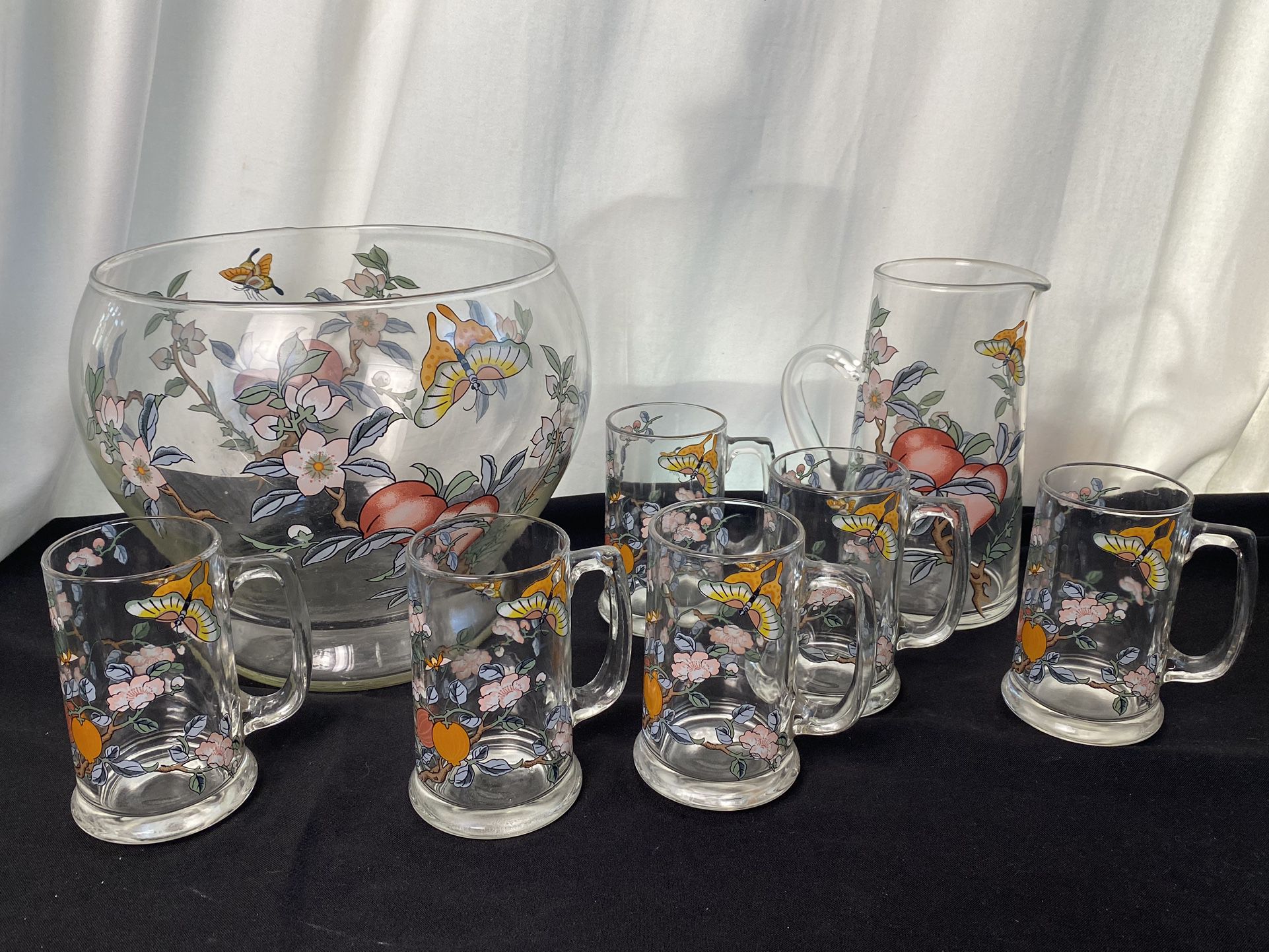 Vintage 8 piece Glass Punchbowl Set Floral Butterfly Design 6 mugs 1 pitcher & Bowl (Antique Glassware) Incredible Craftsmanship