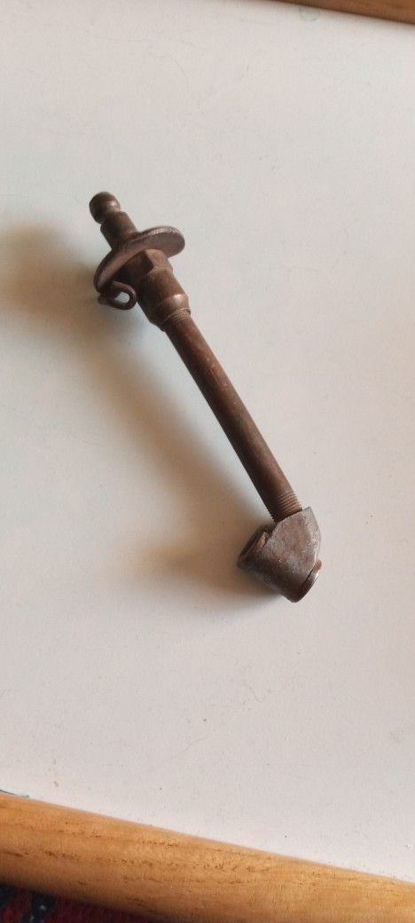 Vintage Milton Dual Head Tire Chuck