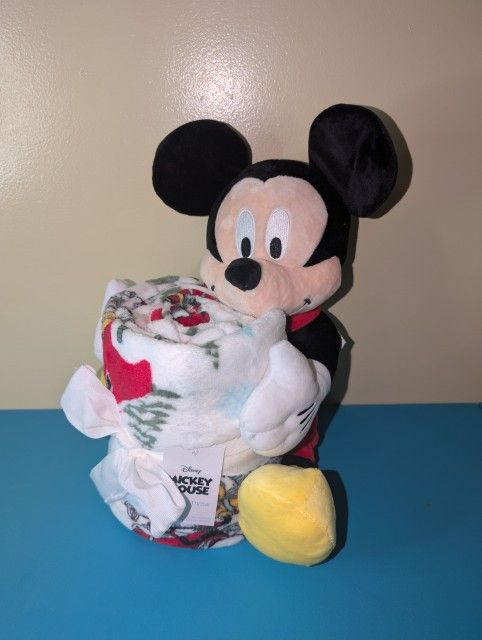 🩷 Disney Mickey Mouse Hugger Plushie and Comfy Throw (50x60) ✨💝