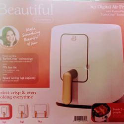 Beautiful Air Fryer New In 