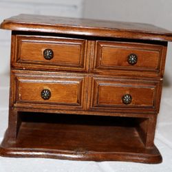 Vintage Jewelry Box