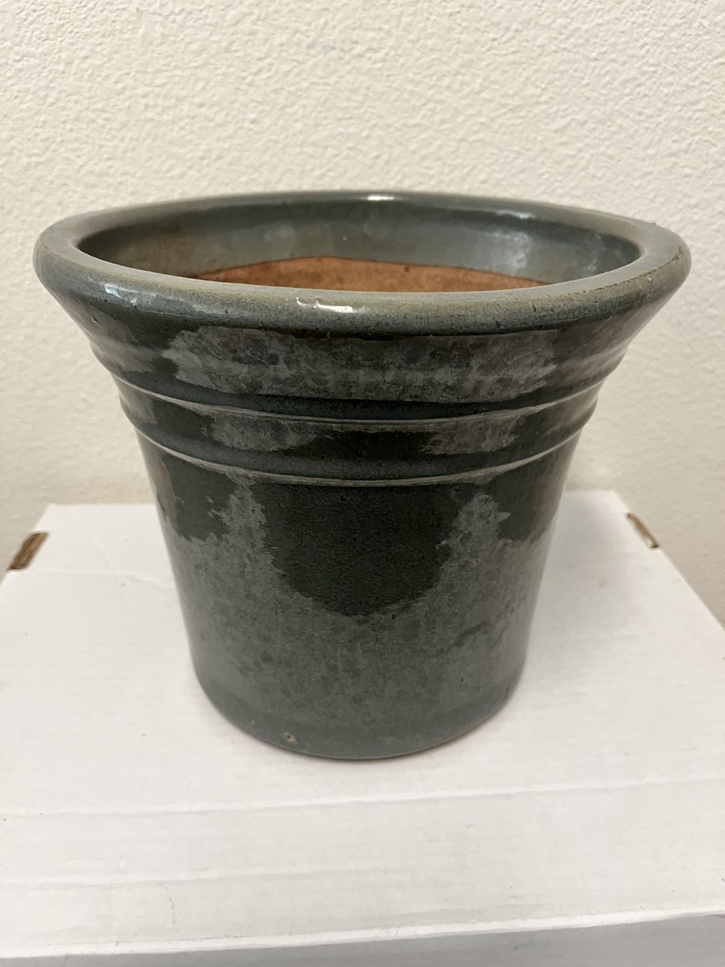 8 - 1/2" - Tall Ceramic Green Wide Rim Planting Pot