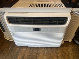 Frigidaire AC window Unit